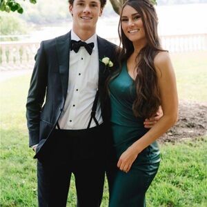 Revelry Emerald Green Gown/Bridesmaid Dress